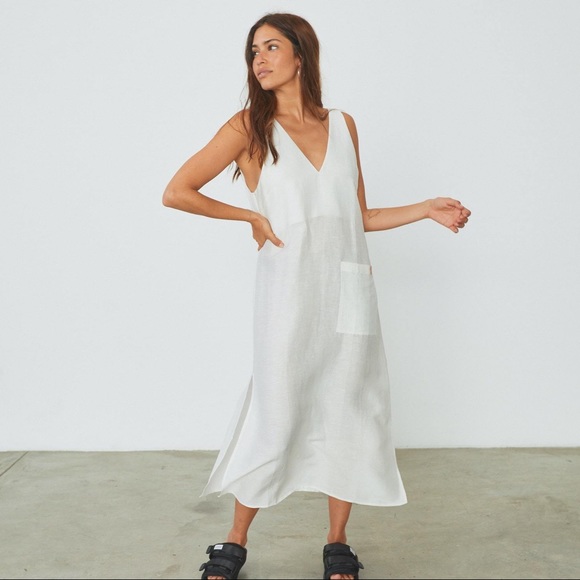 Dresses & Skirts - NWOT Lunya Linen Silk Double V Midi Dress, M